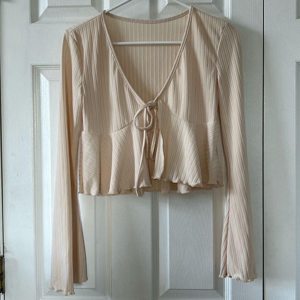 SHEIN cream long sleeve Size Medium